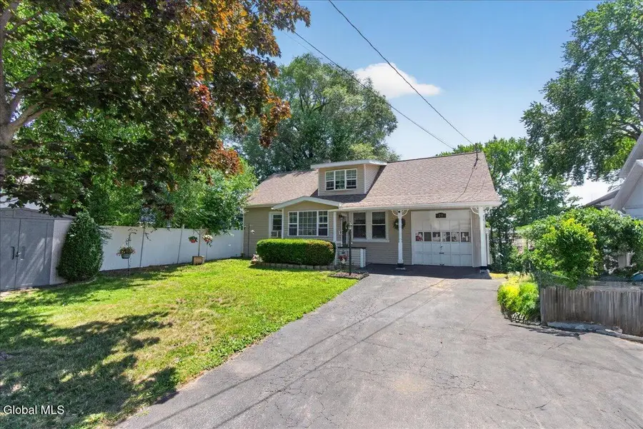 29 Mcnutt Avenue, Colonie, NY 12205 - #2