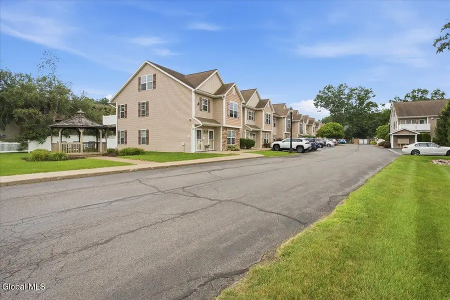 2000 Curry Road #25, Schenectady, NY 12303 - #3