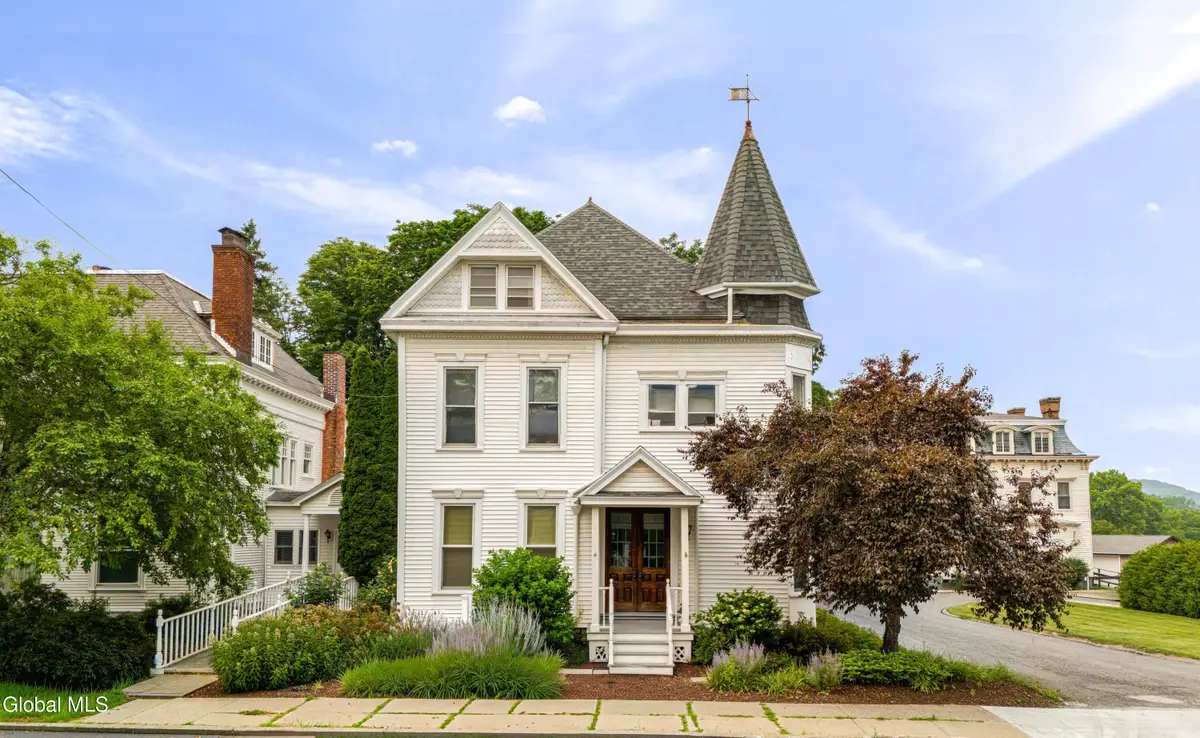 437 E Allen Street, Hudson, NY 12534 - #1