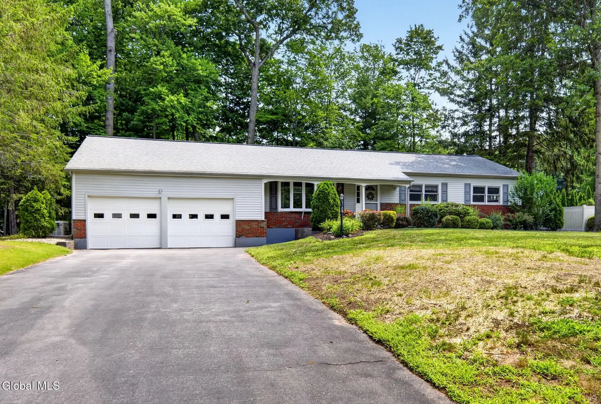 26 Secada Drive, Clifton Park, NY 12065 - #1