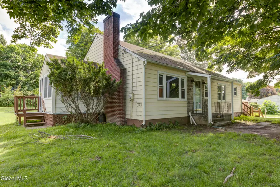 1254 Spring Avenue, Wynantskill, NY 12198 - #3