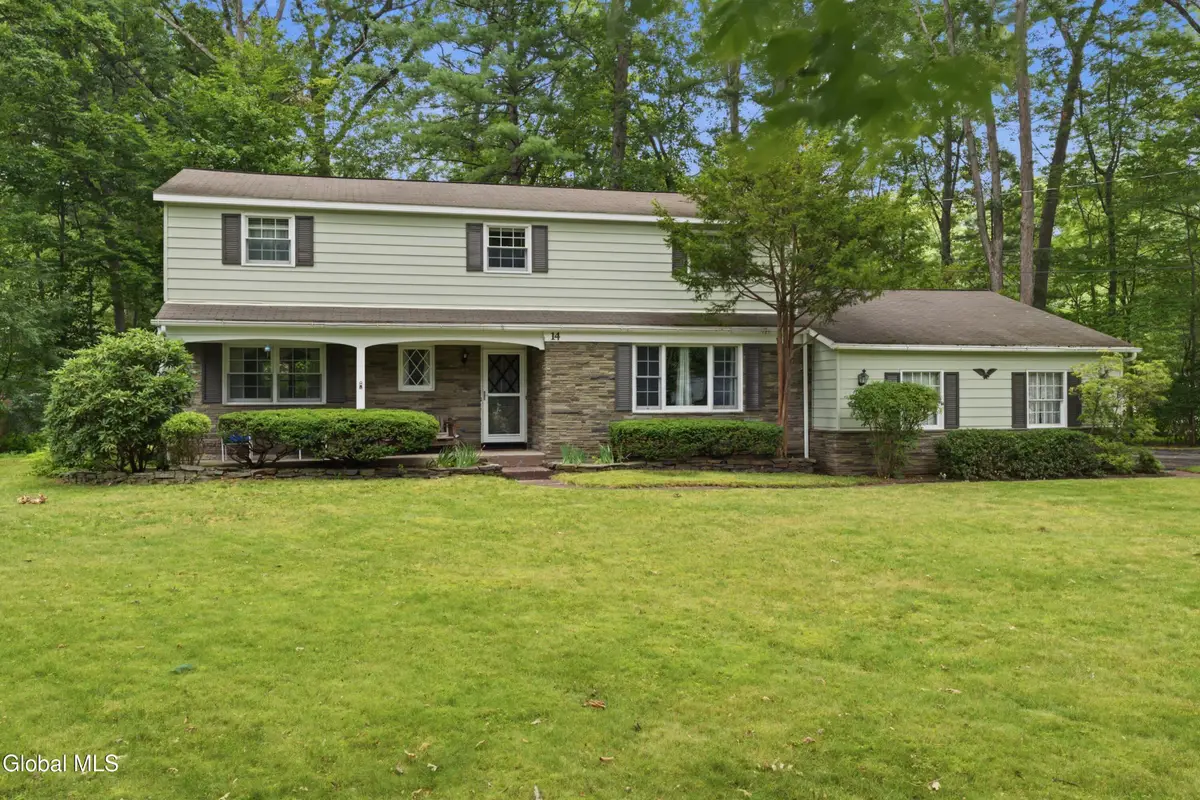 14 Barcelona Drive, Clifton Park, NY 12065 - #1