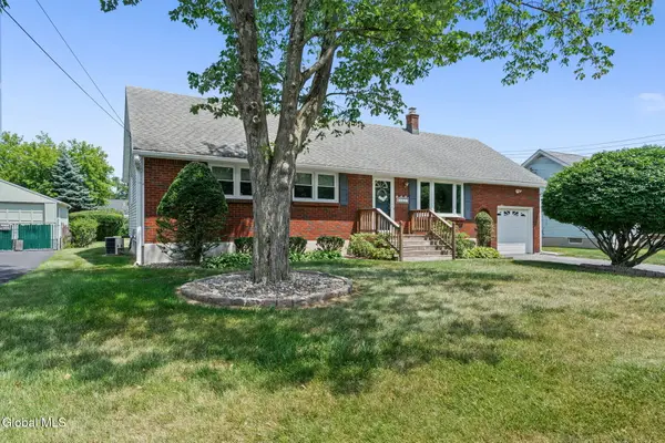 3317 Maryvale Drive, Schenectady, NY 12304