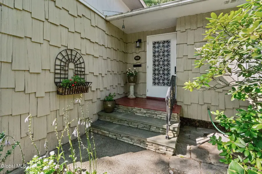 401 Greenway, Albany, NY 12208 - #2