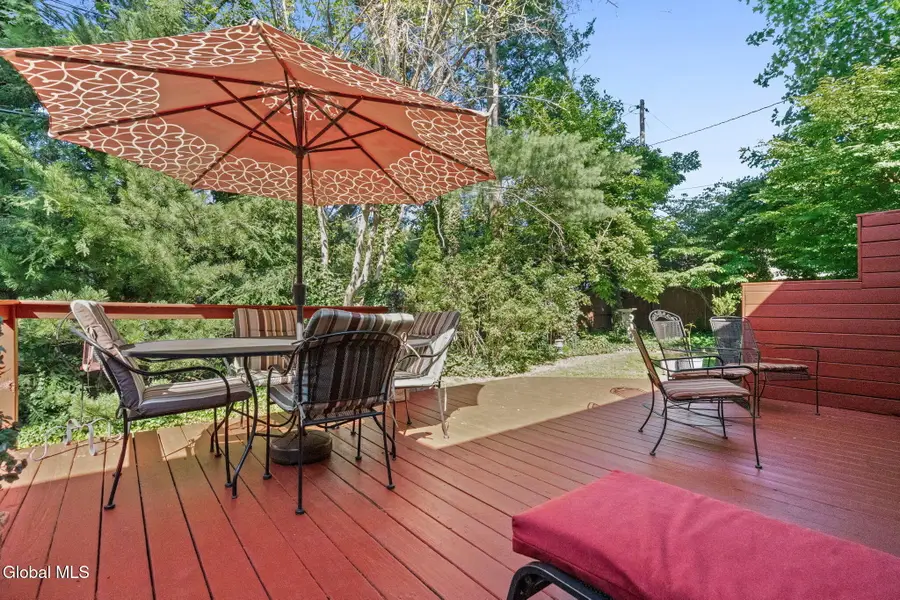 401 Greenway, Albany, NY 12208 - #3