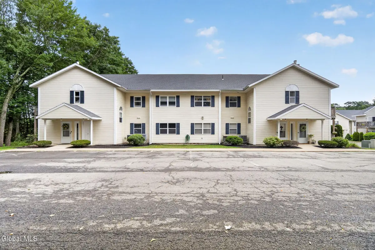 103 Greenwich Drive, Albany, NY 12203 - #1