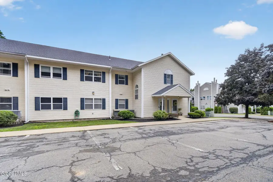 103 Greenwich Drive, Albany, NY 12203 - #2