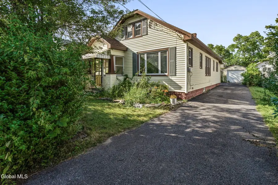 418 Charles Street, Scotia, NY 12302 - #2