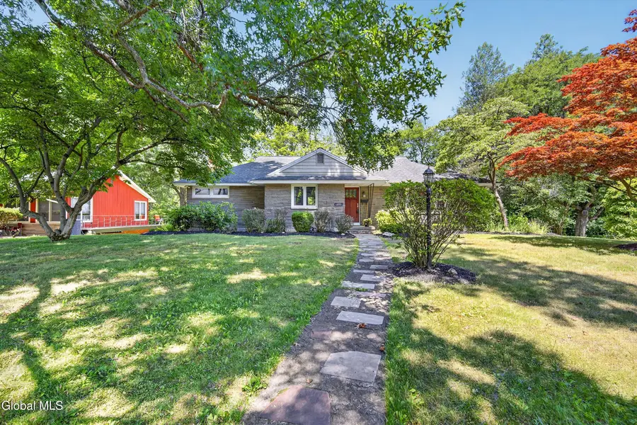 901 Londonderry Court, Schenectady, NY 12309 - #2