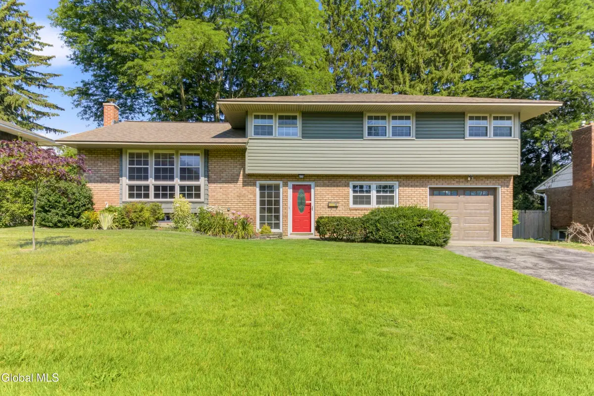 174 Ormond Street, Albany, NY 12208 - #1