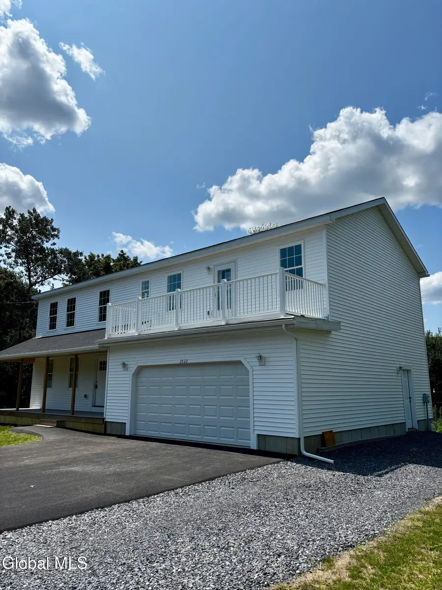2523 Grandview Avenue, Niskayuna, NY 12309 - #2