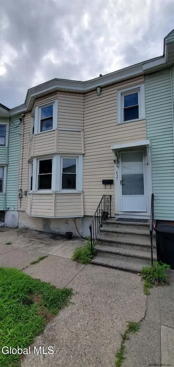 437 1st Avenue, Watervliet, NY 12189