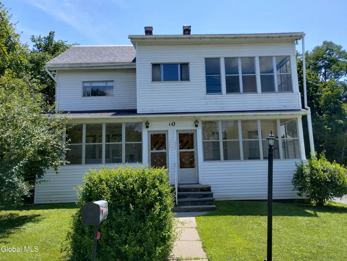 10 Jackson Street, Hoosick Falls, NY 12090 - #1