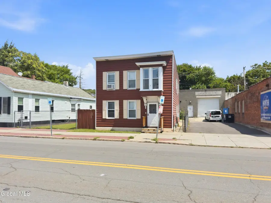 454 5th Avenue, Troy, NY 12182 - #3