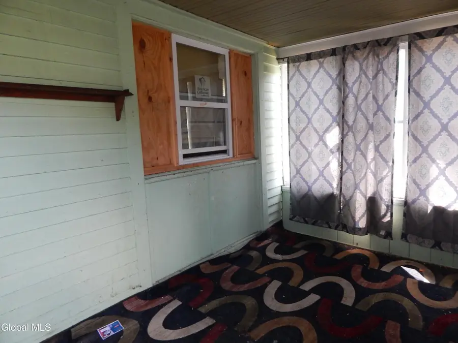 27 Homestead Street, Albany, NY 12203 - #3