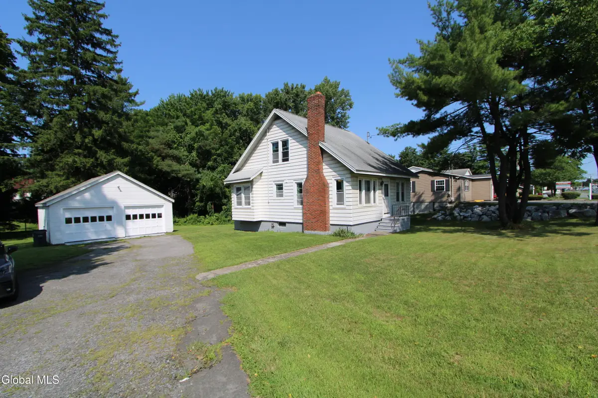 1534 Columbia Turnpike, Schodack, NY 12033 - #1