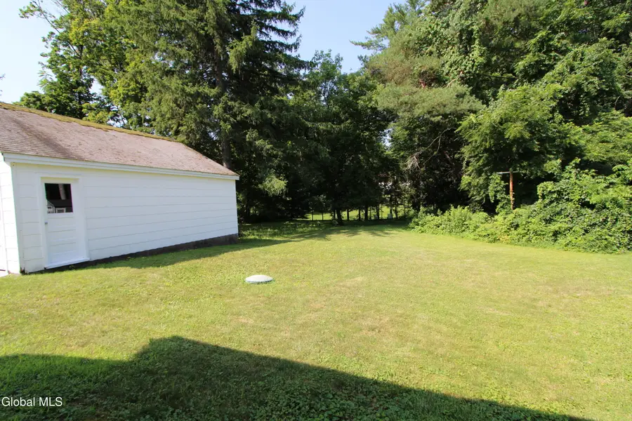 1534 Columbia Turnpike, Schodack, NY 12033 - #3