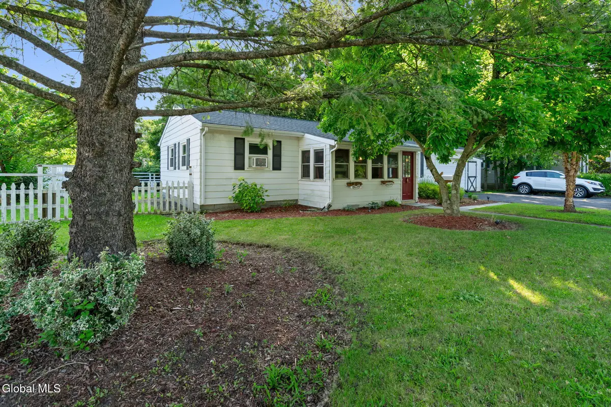 50 Washington Avenue, Coxsackie, NY 12051 - #1