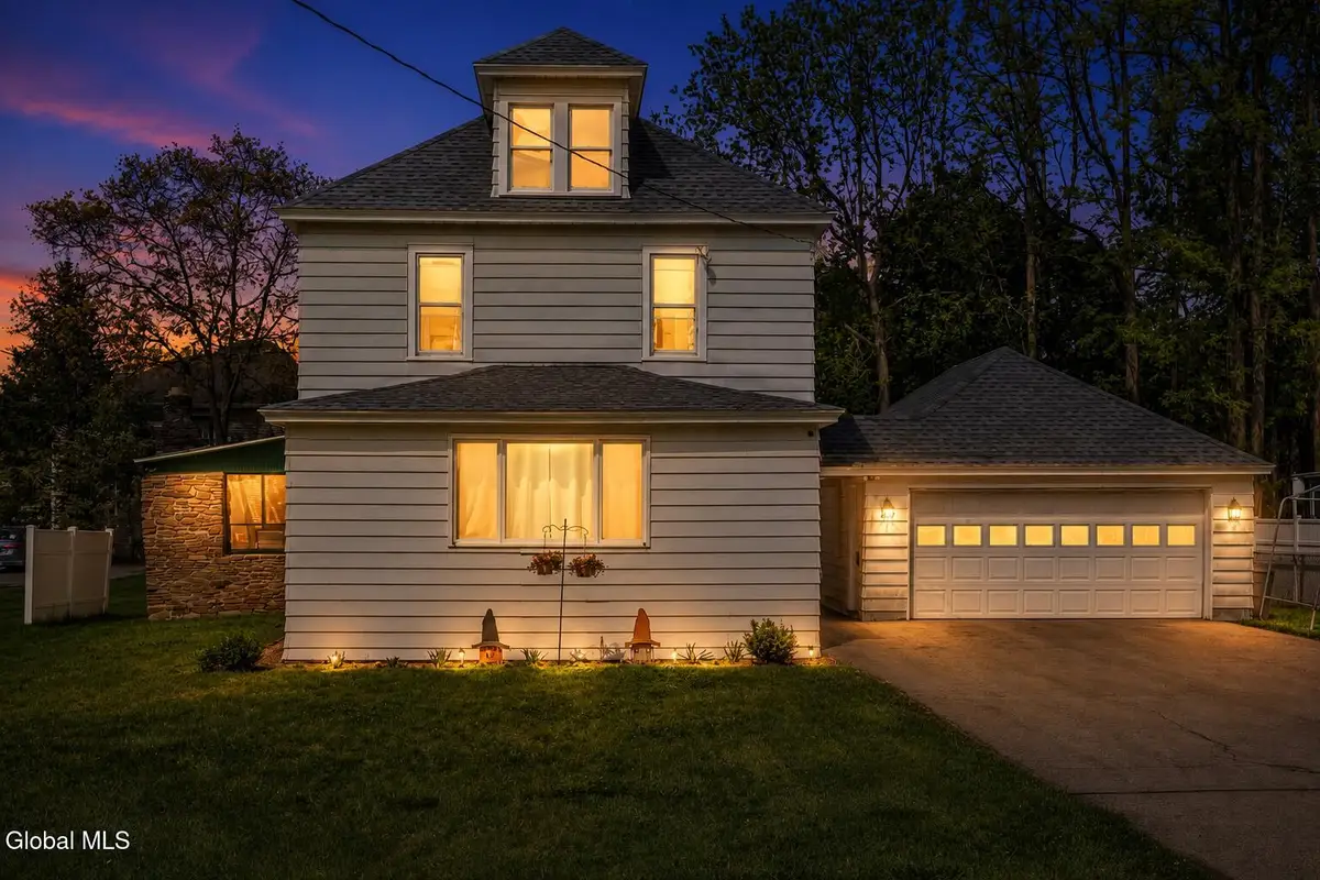 457 Kings Road, Schenectady, NY 12304 - #1