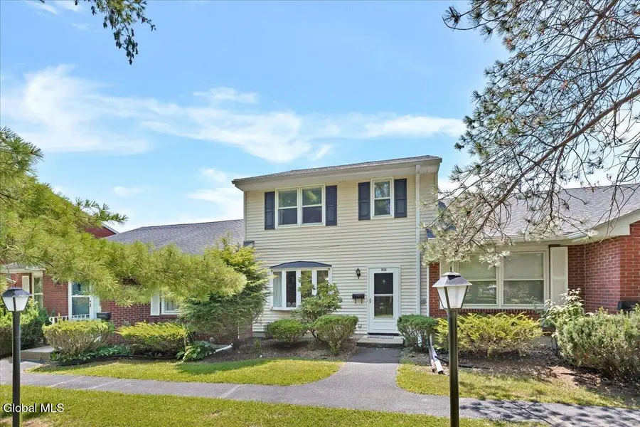 165 Hague Boulevard # B, Bethlehem, NY 12077 - #2