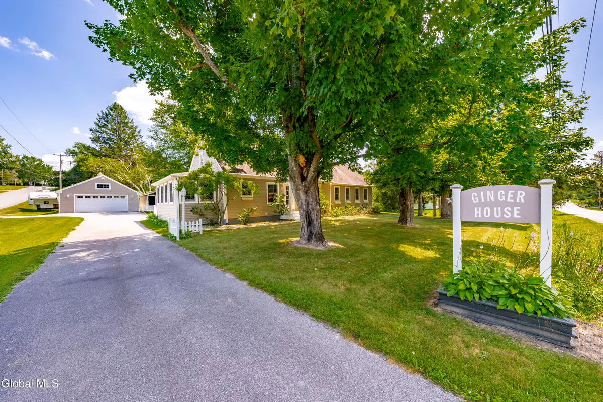 6 Campbell Road, Melrose, NY 12121 - #1