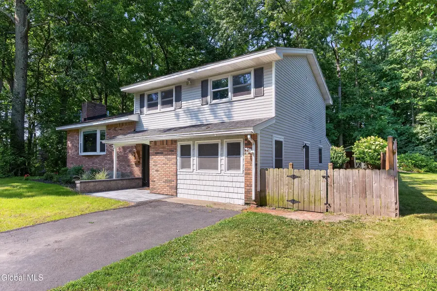 44 Scotch Pine Drive, Voorheesville, NY 12186 - #2