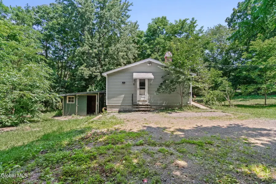 606 W Glenville Road, Schenectady, NY 12302 - #3