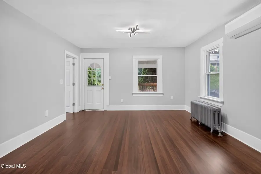 2839 Broadway, Rotterdam, NY 12306 - #3