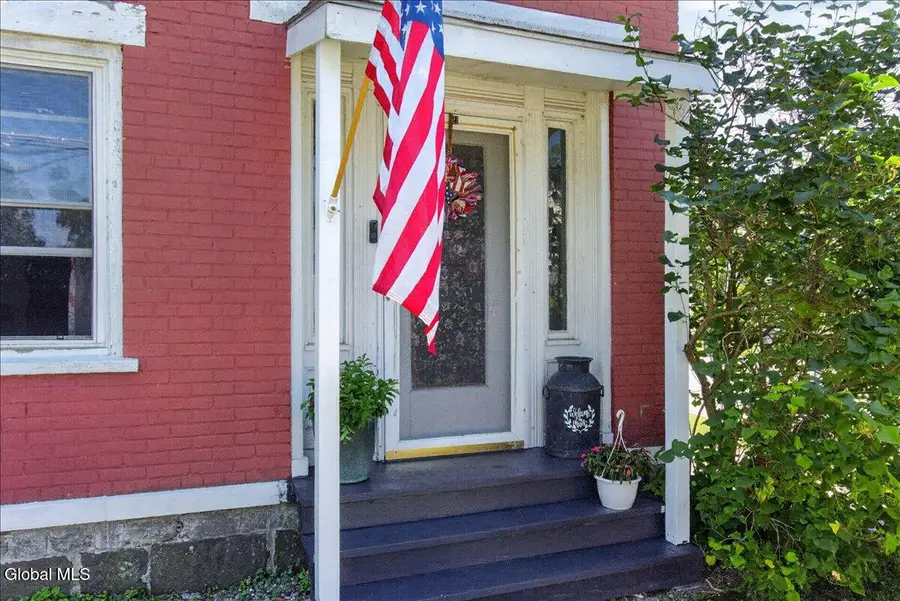 21 Burgoyne Street, Schuylerville, NY 12871 - #2