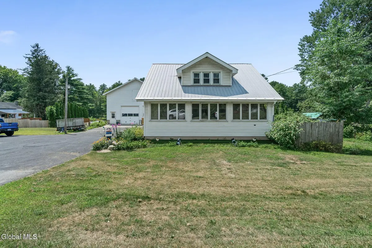 738 New York 29, Milton, NY 12863 - #1