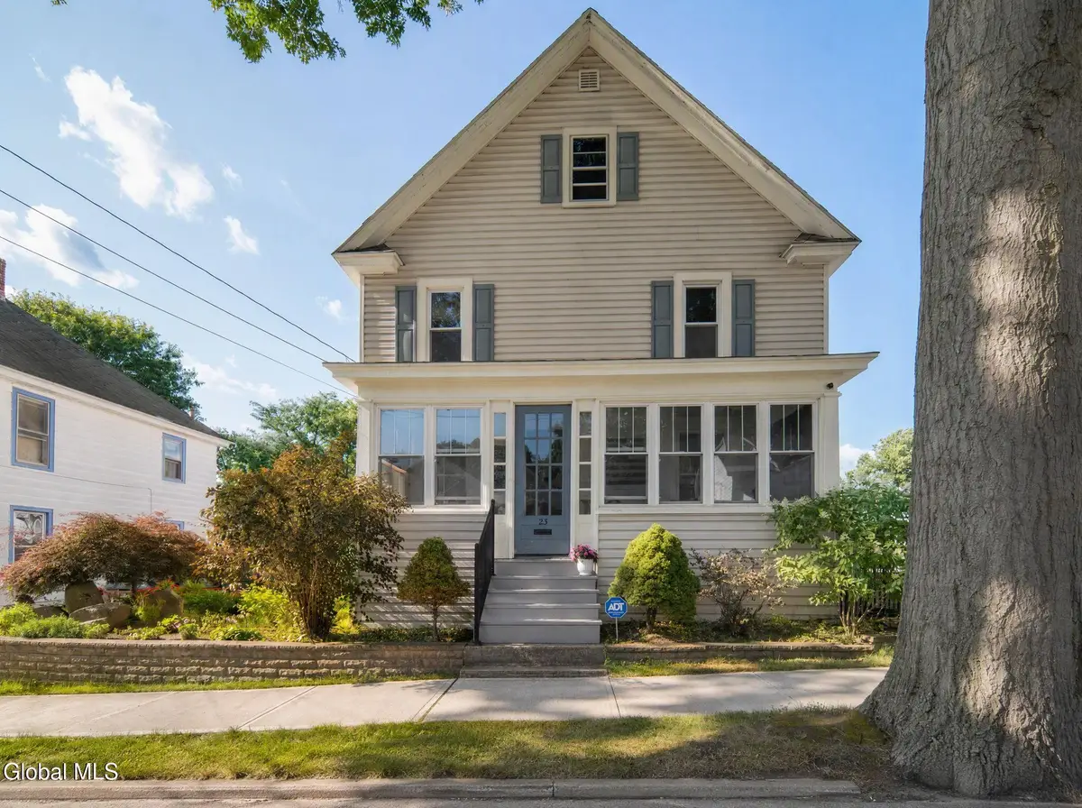 23 Vanwyck Street, Gloversville, NY 12078 - #1
