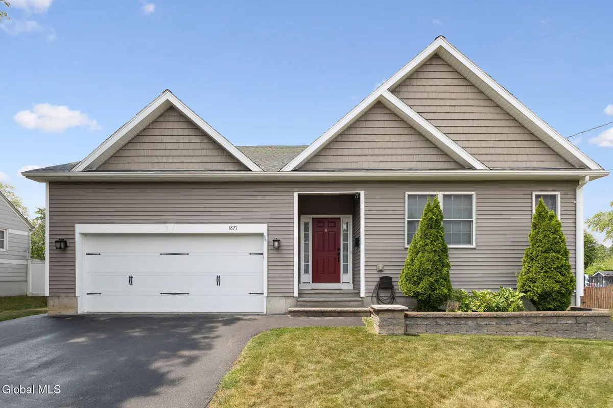 1871 Elizabeth Street, Rotterdam, NY 12303 - #1
