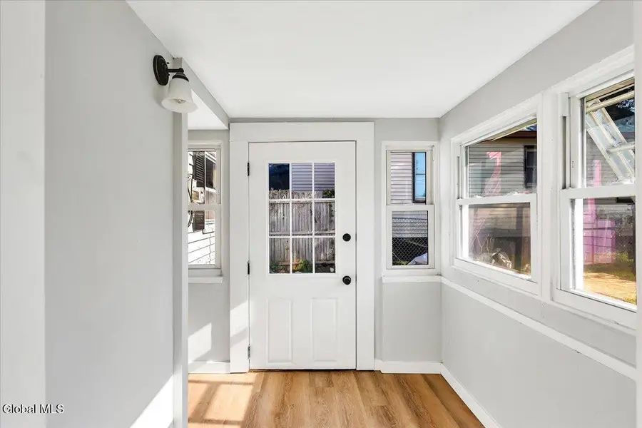 1379 Evergreen Avenue, Rotterdam, NY 12306 - #3