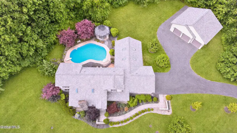 1 Rainbow Way, Ballston Spa, NY 12020 - #2
