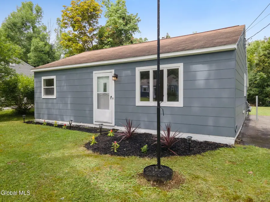 3 Riverview Drive, Colonie, NY 12309 - #3
