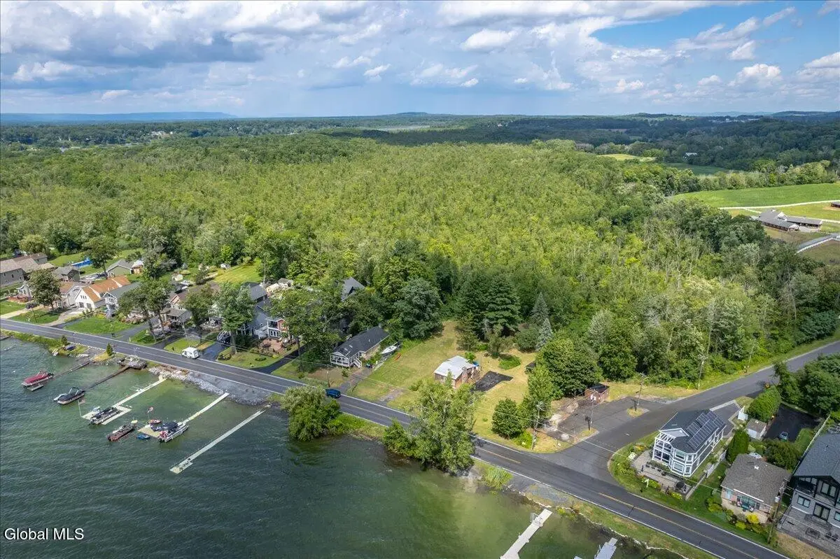 1318 Nys Rt 9p, Saratoga, NY 12866 - #1