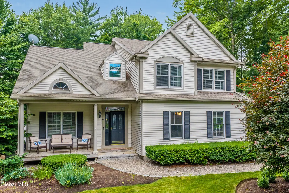 44 Willowbrook Terrace, Halfmoon, NY 12065 - #1