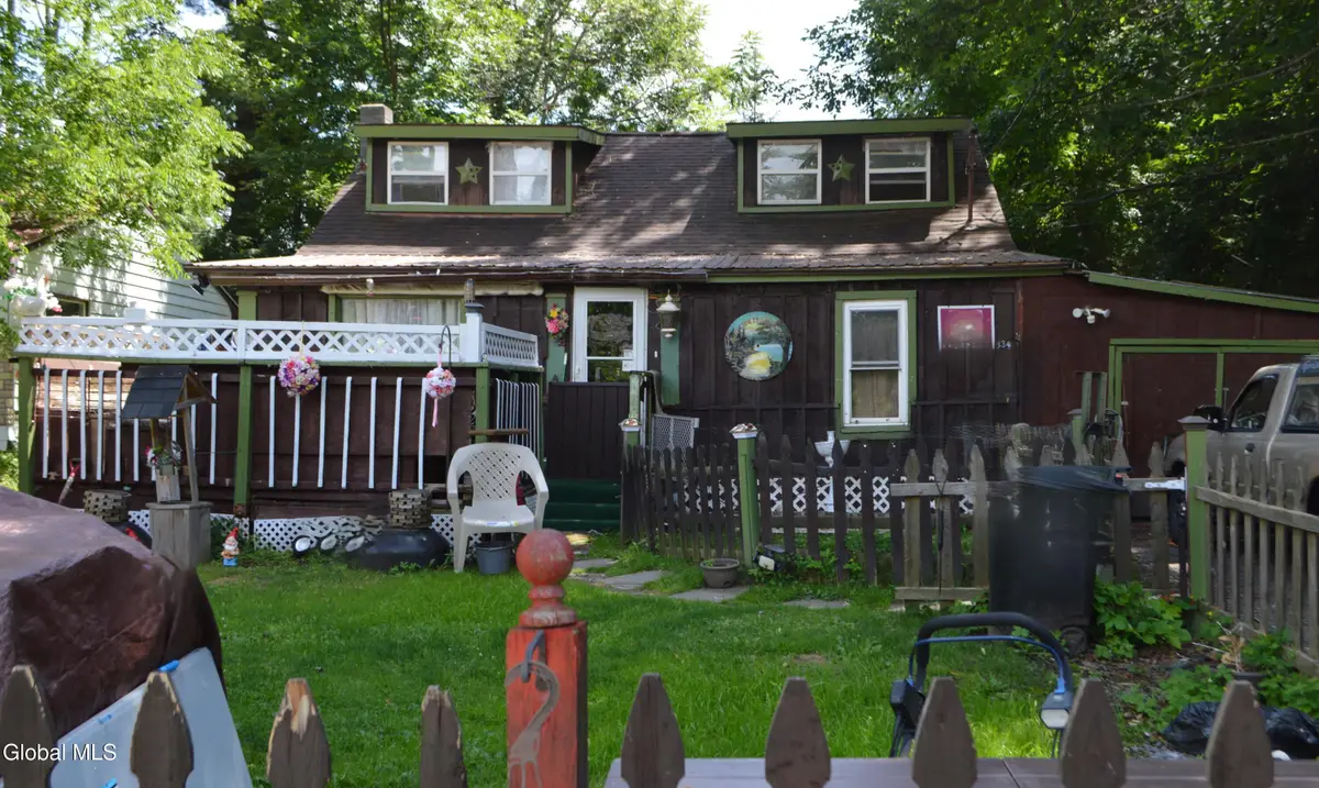 834 County Hwy 110, Broadalbin, NY 12025 - #1