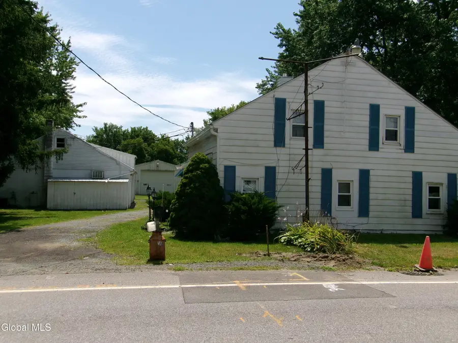 34 Halfmoon Drive, Waterford, NY 12188 - #3