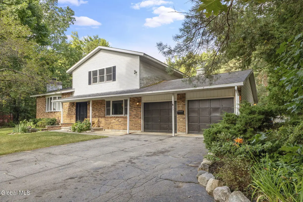 23 Sunset Drive, Queensbury, NY 12804 - #1