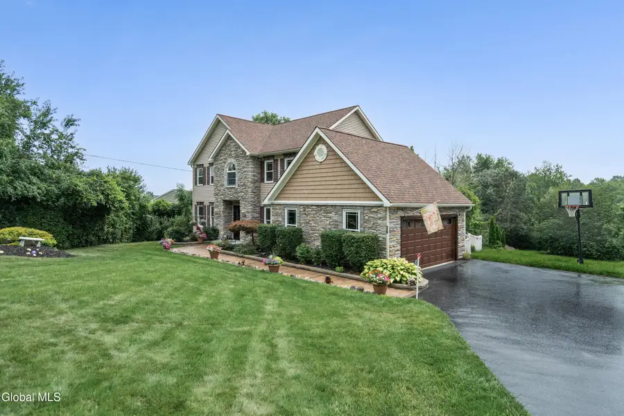 316 Farm To Market Road, Halfmoon, NY 12118 - #3
