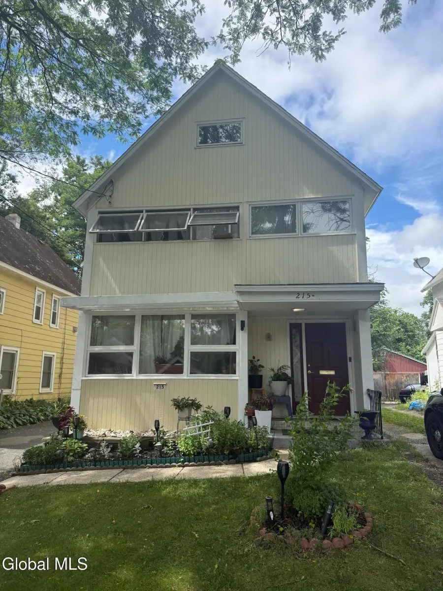 215 Elder Street, Schenectady, NY 12304 - #2