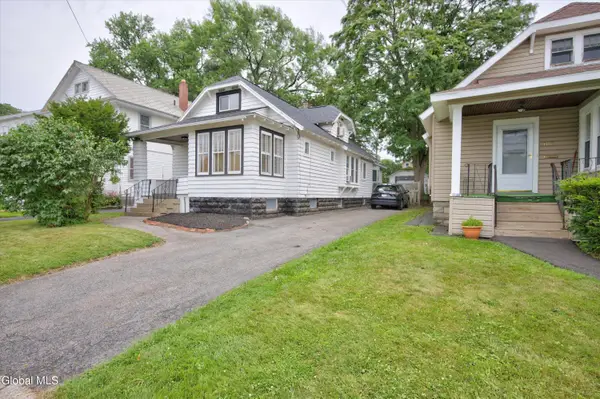 1452 Garner Avenue, Schenectady, NY 12309
