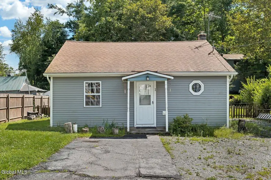1 Forest Street, Sand Lake, NY 12018 - #2
