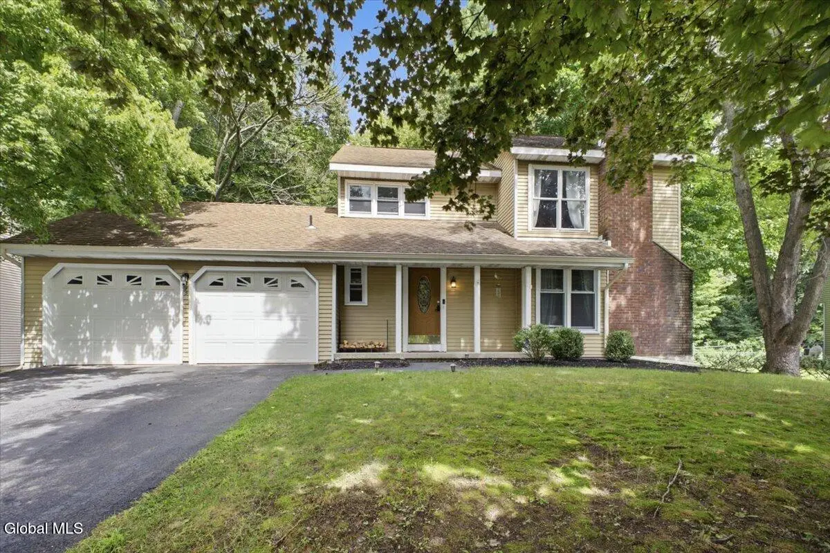 85 Southbury Road, Clifton Park, NY 12065 - #1