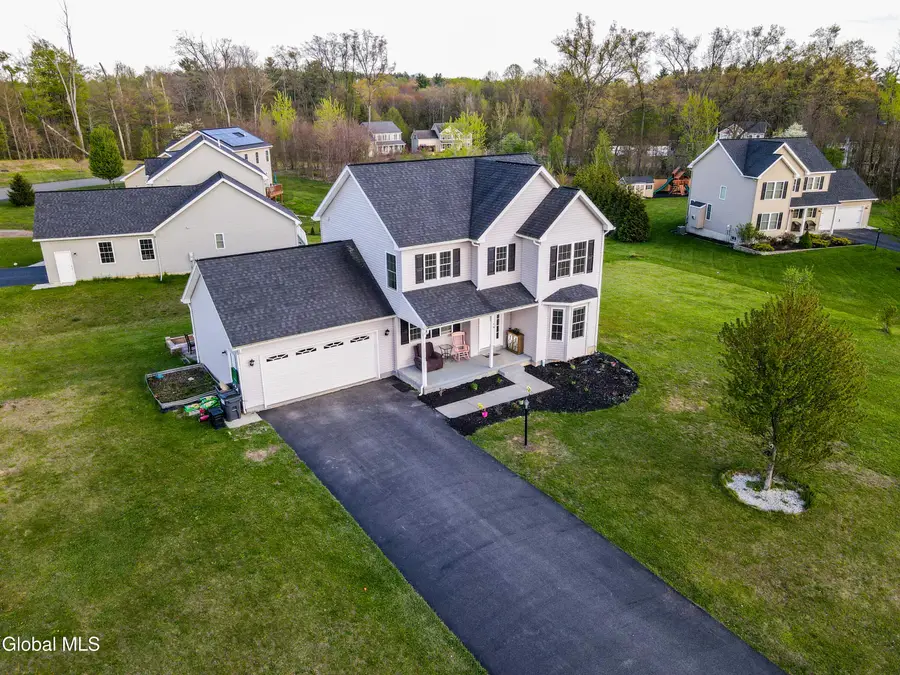 11 Anna Lane, Halfmoon, NY 12065 - #2