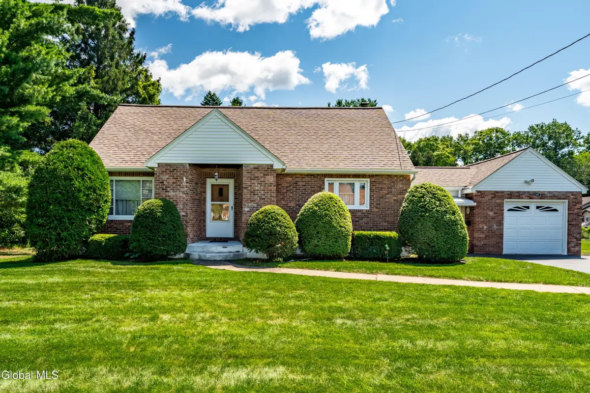 1277 Floral Avenue, Rotterdam, NY 12306 - #1