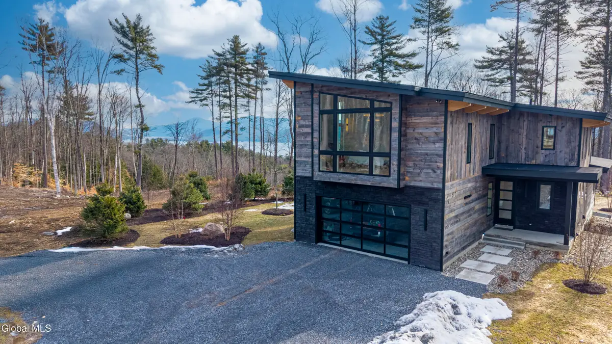 18 S Eagle S Ridge, Diamond Point, NY 12824 - #1