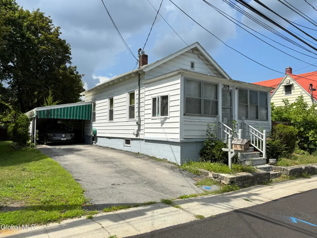 305 Bay Road, Queensbury, NY 12804 - #1