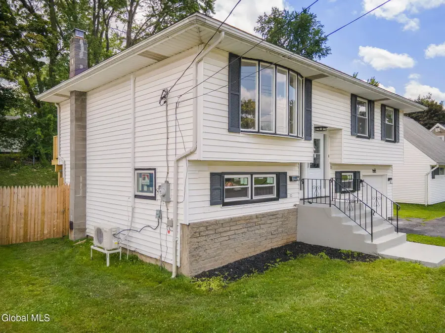 22 O'neil Street, Troy, NY 12180 - #2